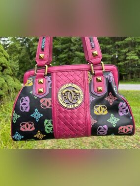 Sharif Shoulder Bag